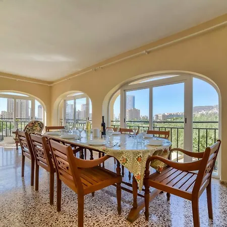 فيلة Puchero - Plusholidays *