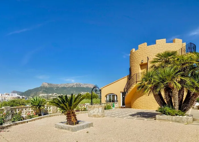 Puchero - Plusholidays * Кальпе